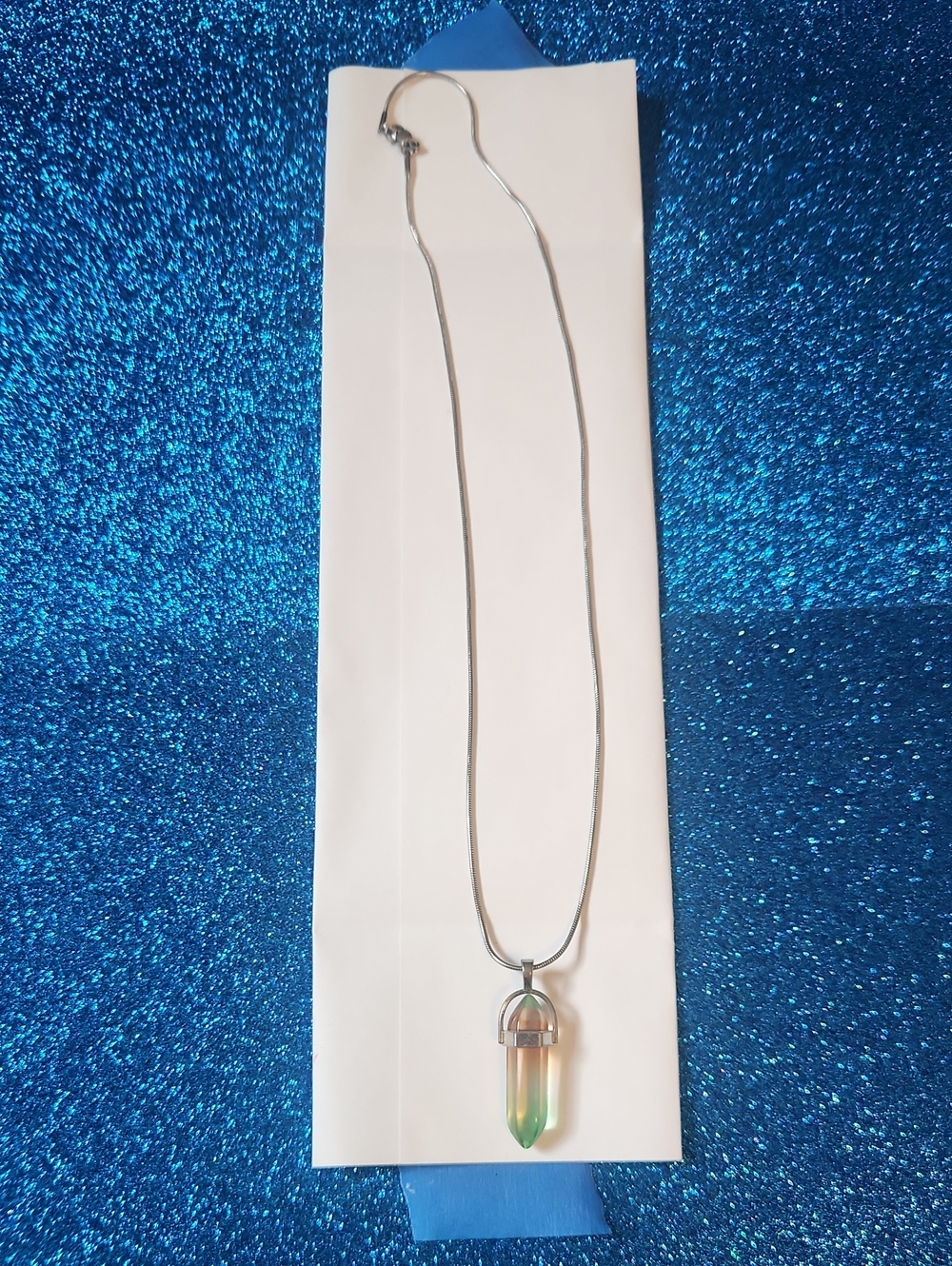 Silver Necklace with Green Iridescent Ombre Quartz Point Crystal Pendant NWT - Picture 1 of 2